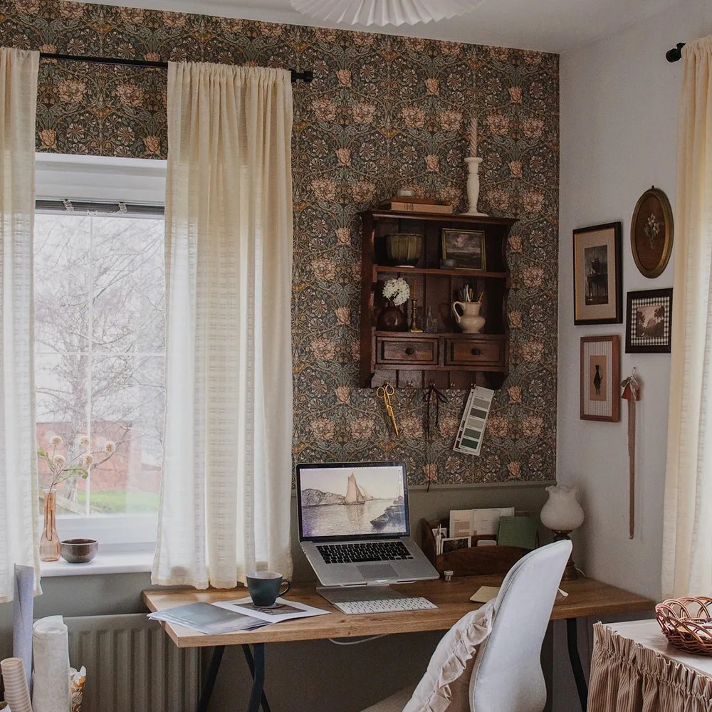 Willaim Morris honeysuckle wallpaper in a home office.